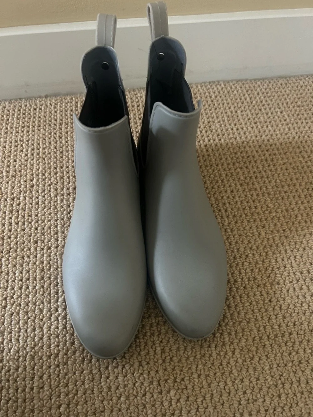 Sam Edelman Cosmopolitan Leather Outsoles Dove Gray Tinsley Rain Boots Size 8